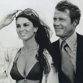 Caroline Munro Autograph Icons